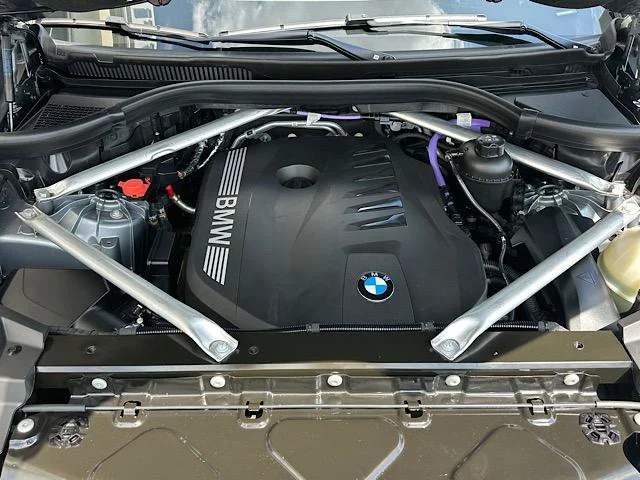 Certified Used 2024 Skyscraper Grey Metallic BMW xDrive40i image 13
