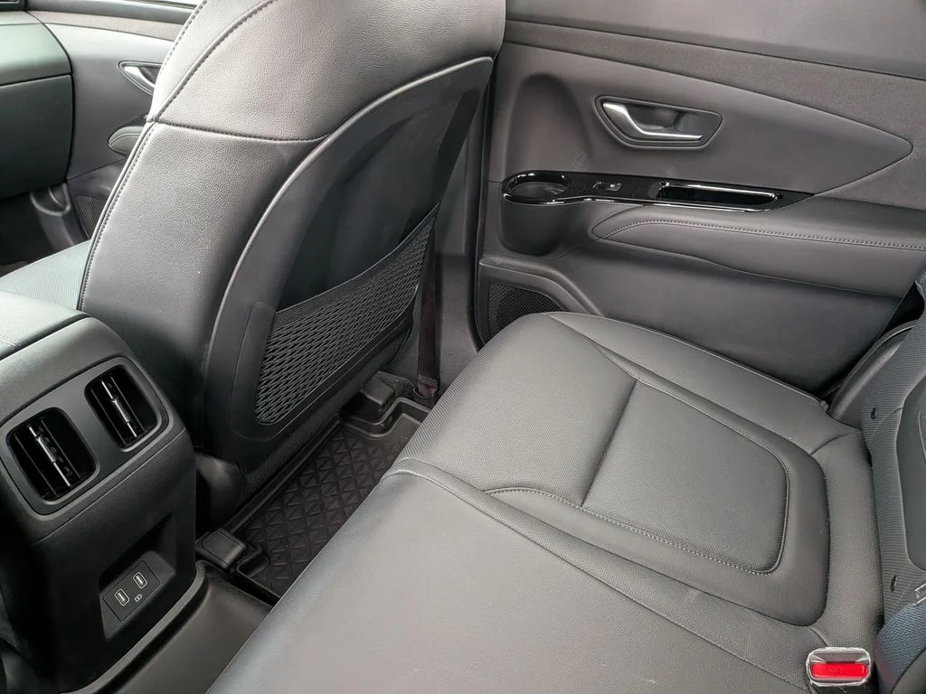 Used 2024 White Hyundai Limited image 35