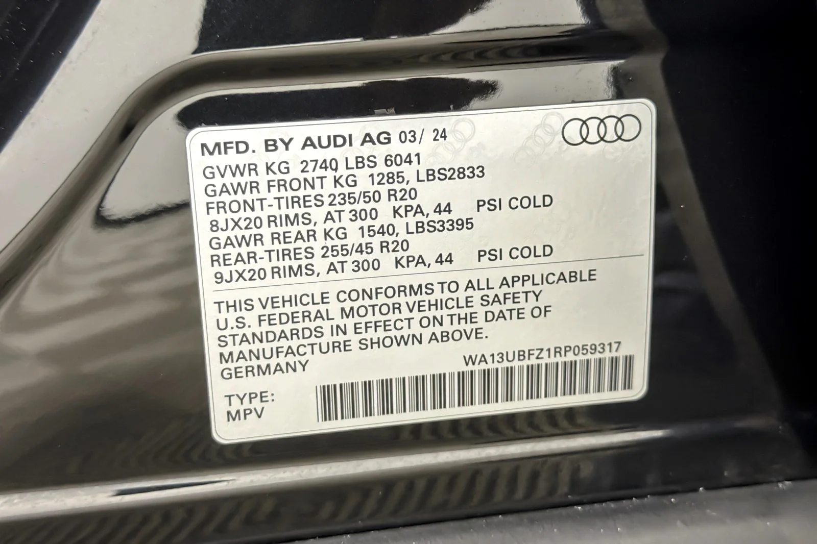 Used 2024 Mythos Black Metallic Audi Premium Plus 55 quattro image 27