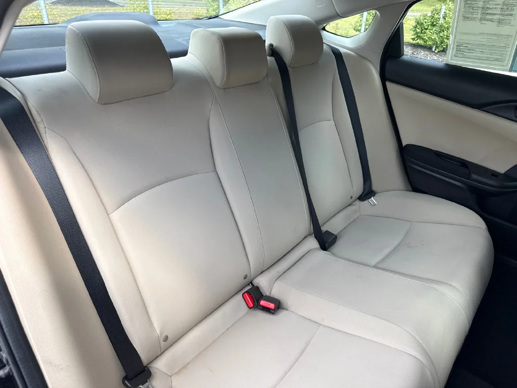 Certified Used 2018 Crystal Black Pearl Honda LX image 34