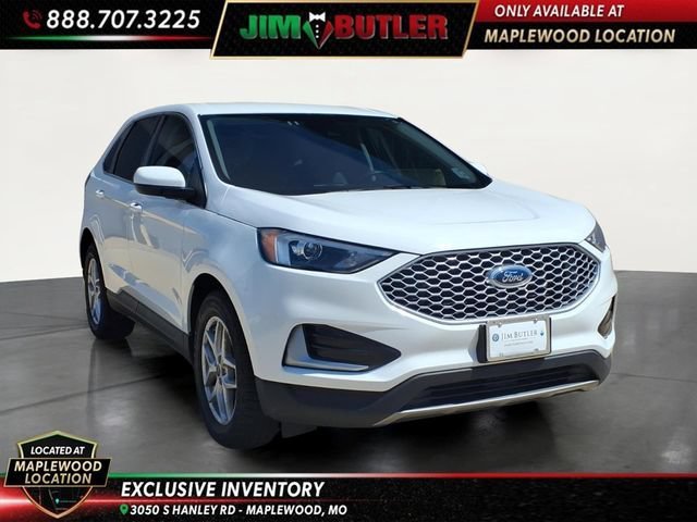 Used 2024  Ford SEL image 6
