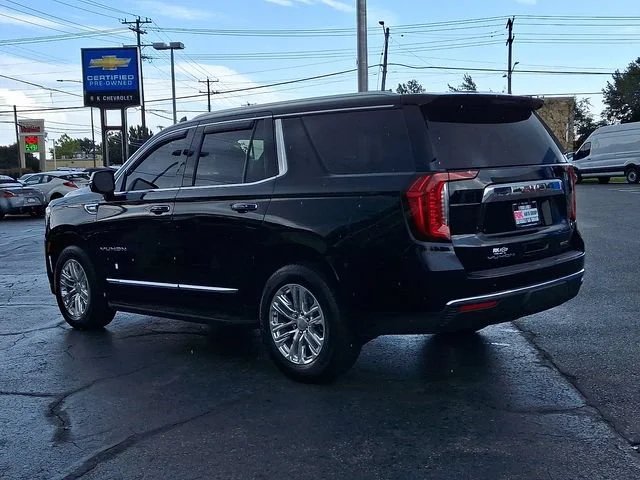 Used 2023 ONYX BLACK GMC SLT image 5