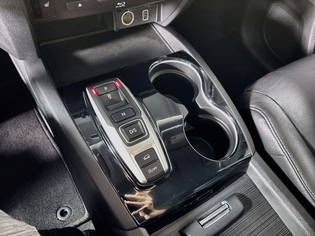 Used 2022 White Honda Touring image 18