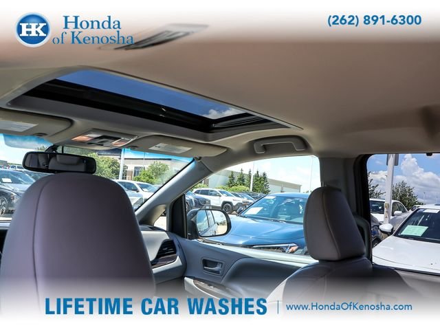 Used 2015 Predawn Gray Mica Toyota XLE image 14