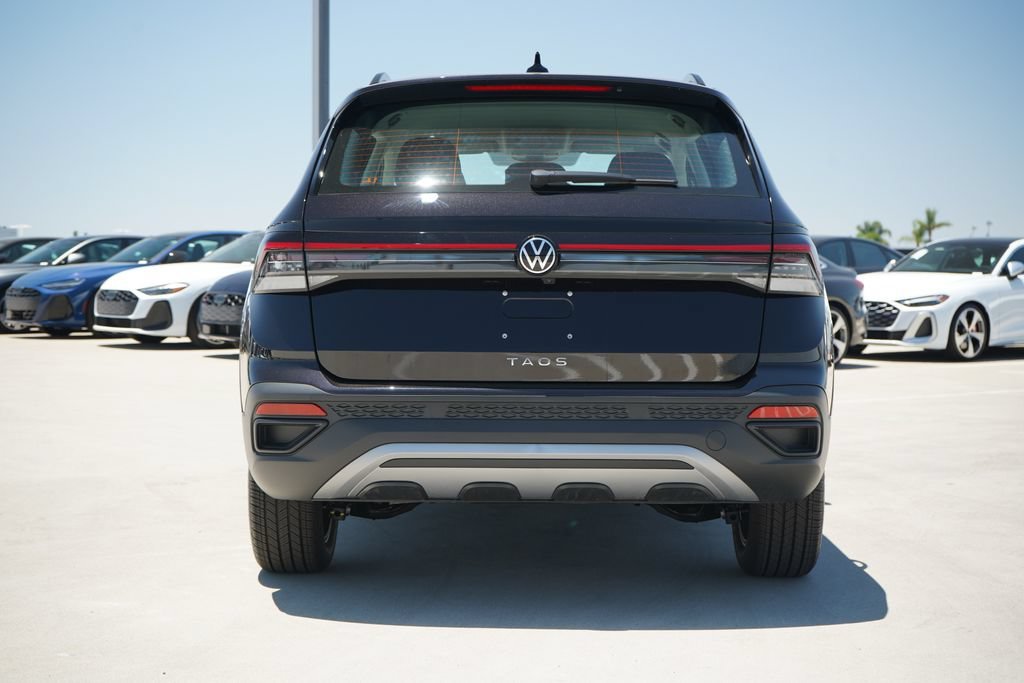 New 2026 Deep Black Pearl Volkswagen 1.5T S image 4