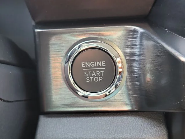 New 2026 Gray Ford Lariat image 30