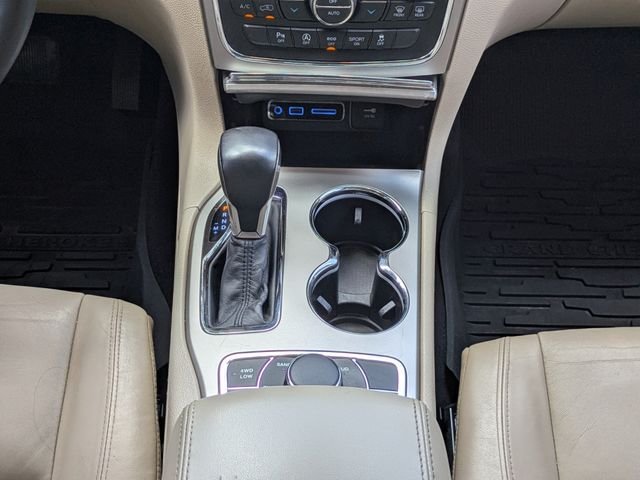Used 2016 Beige Jeep Limited image 23