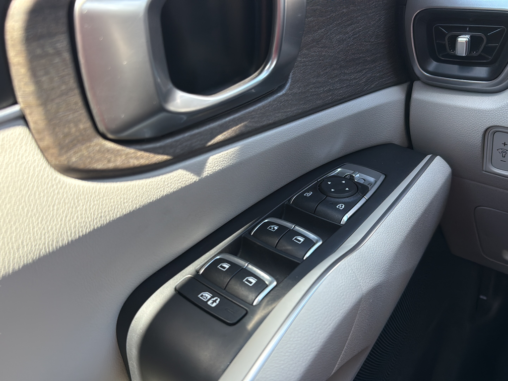 Used 2023 Gray Kia X-Line EX image 10