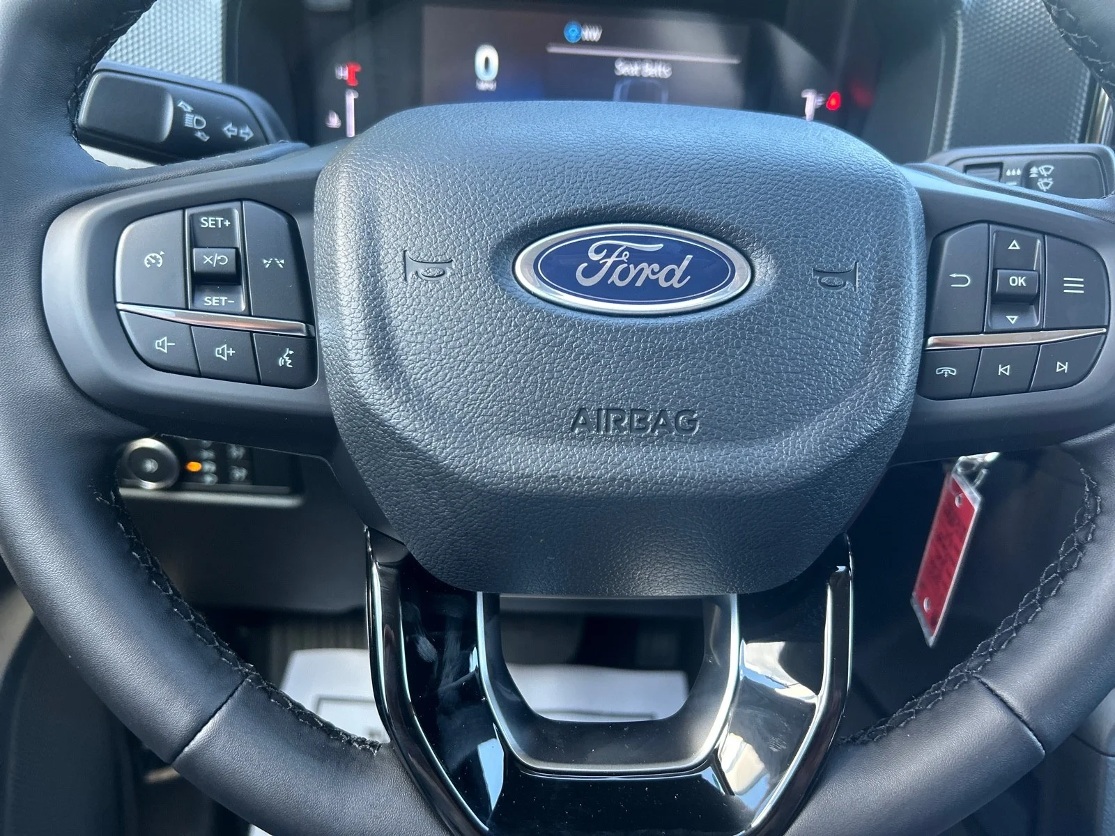 New 2026 Marsh Gray Ford XLT image 15