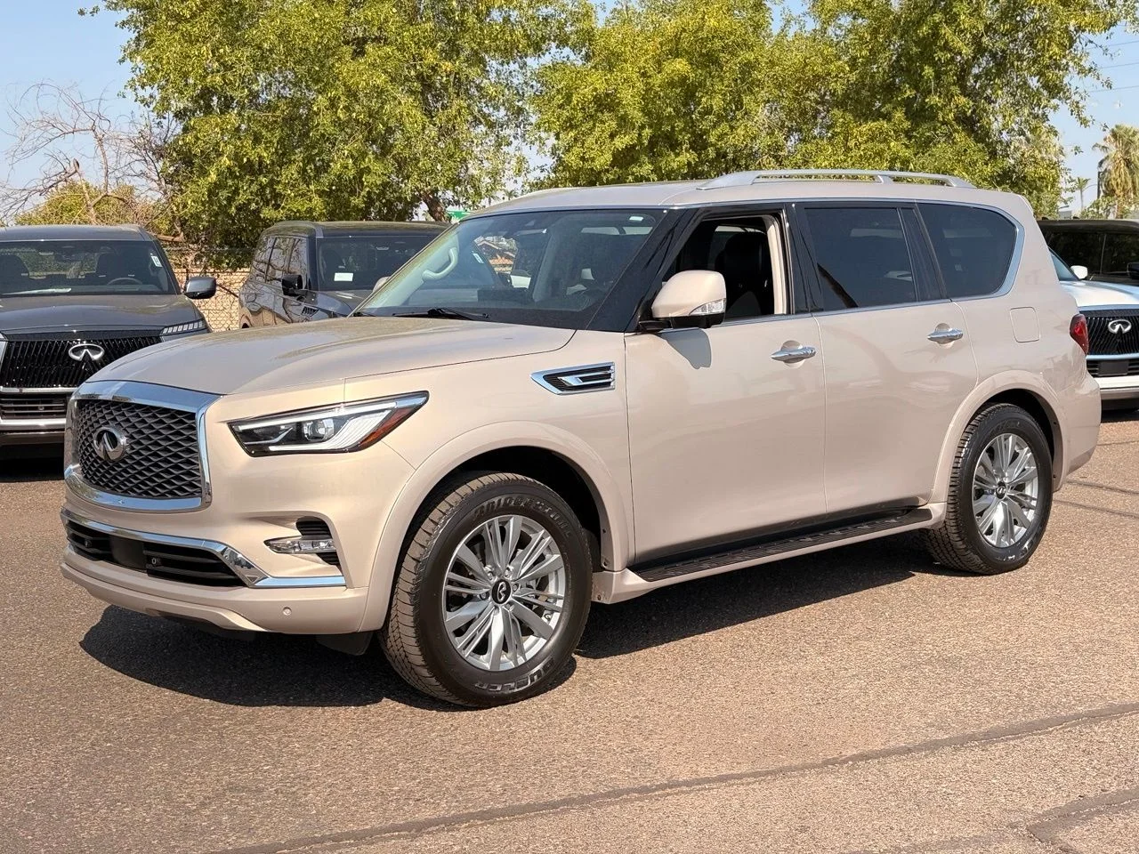 2024 INFINITI QX80