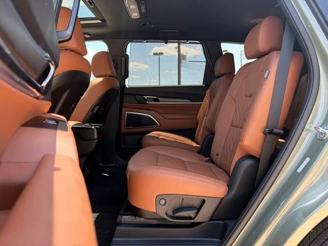 2025 Kia Telluride EX X-Line - Photo 10