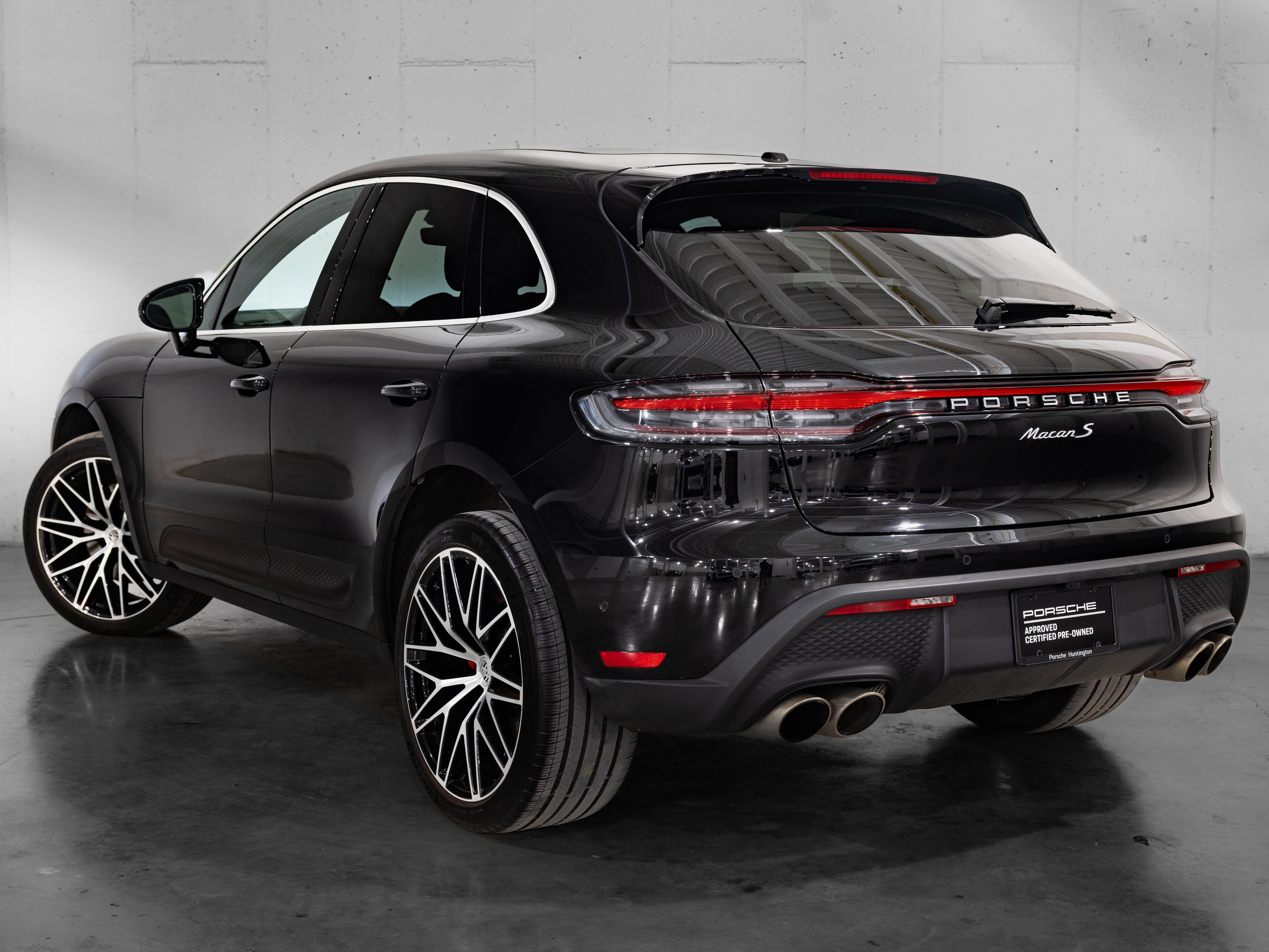 Certified Used 2023 Black Porsche S image 3
