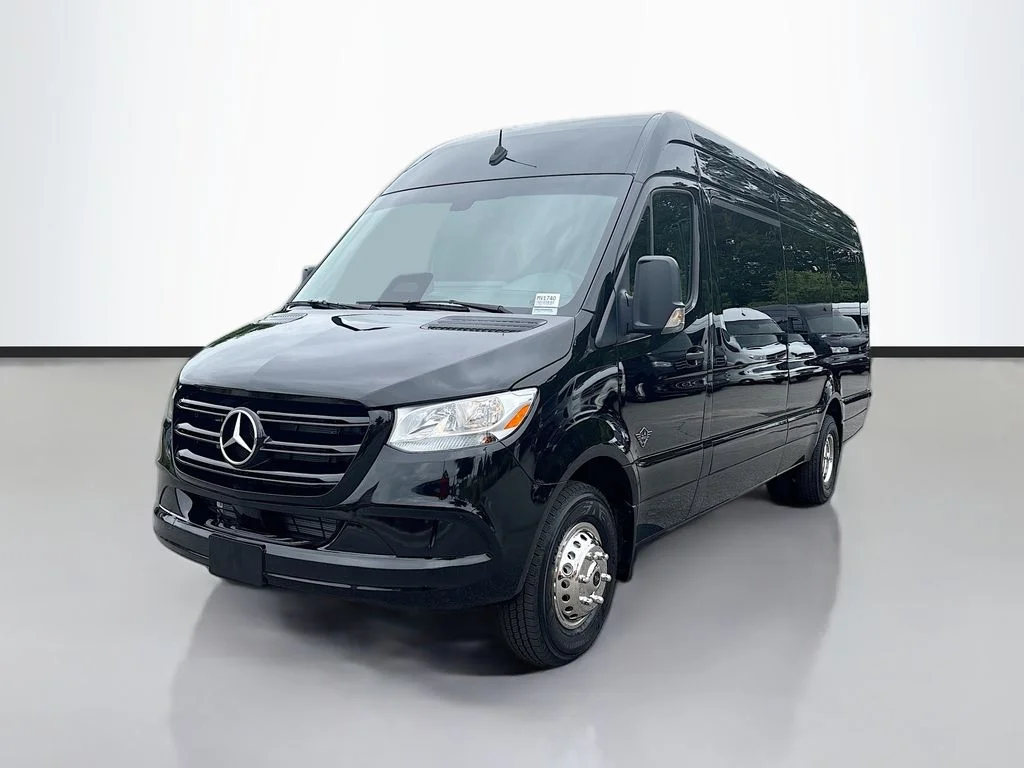 New 2025 Obsidian Black Metallic Mercedes-Benz 15 Passenger Sliding Door image 7