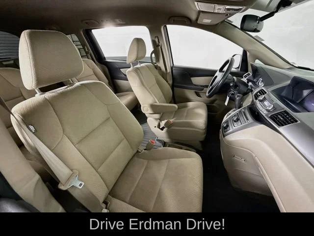 Used 2015 White Honda LX image 24