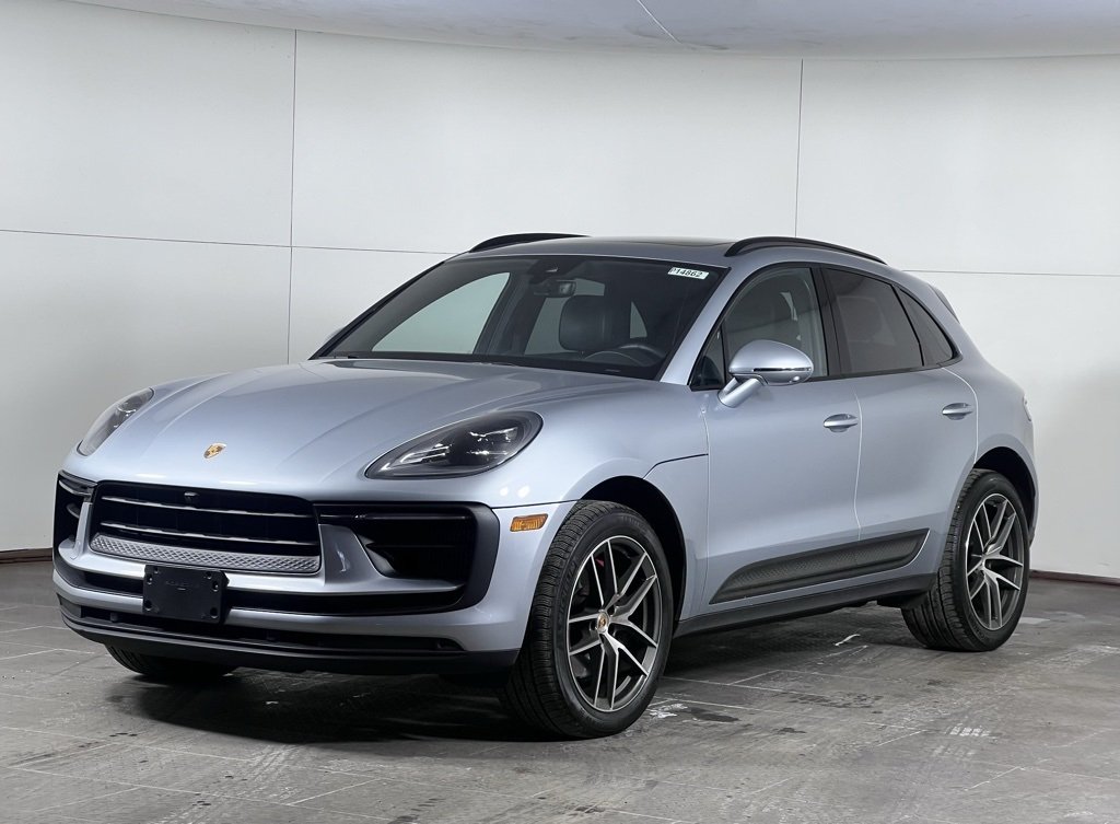 2022 Porsche Macan S