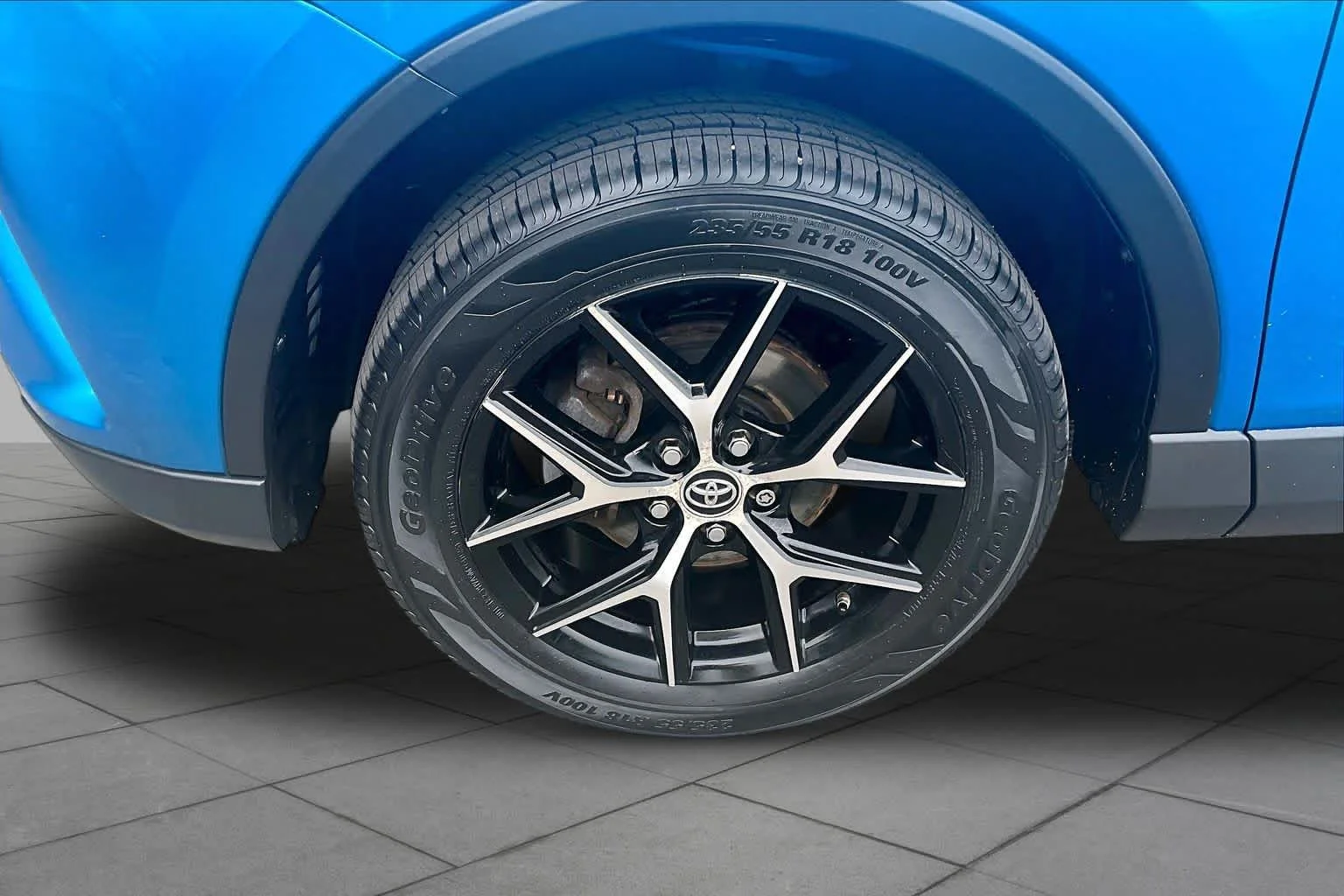 Certified Used 2018 Electric Storm Blue Toyota SE image 11