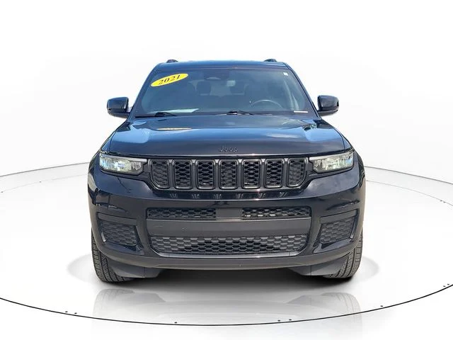 Used 2021 Black Jeep Altitude image 2
