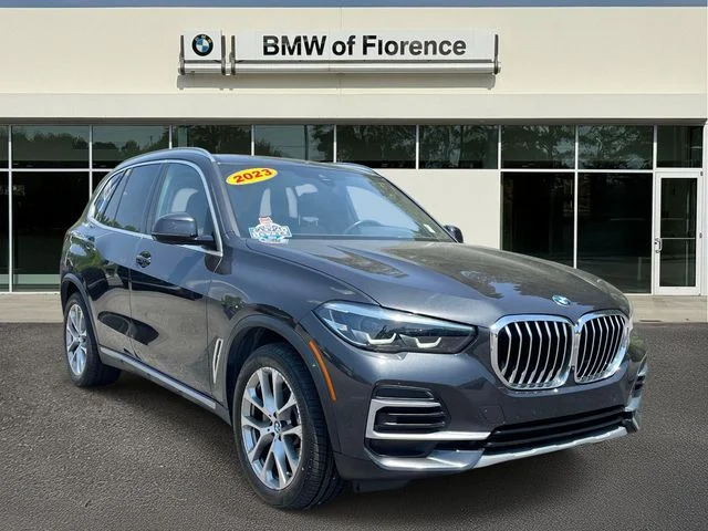 Used 2023 Gray BMW sDrive40i image 1