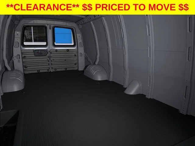 2025 Chevrolet Express Cargo Work Van - Photo 19