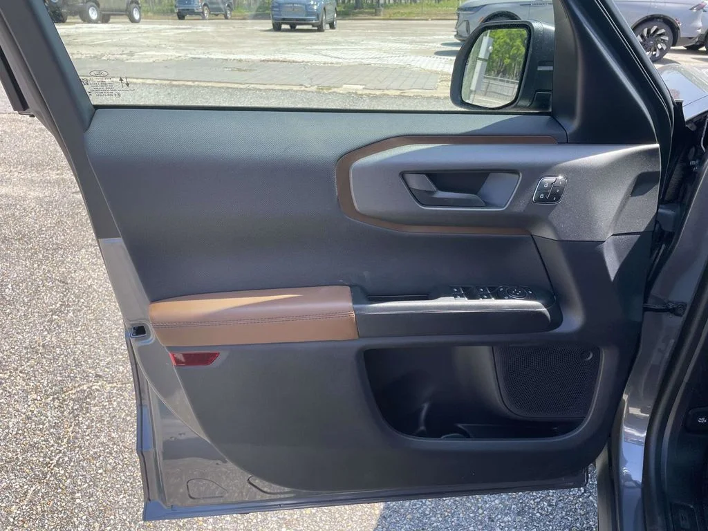 New 2026 Carbonized Gray Metallic Ford Outer Banks image 15
