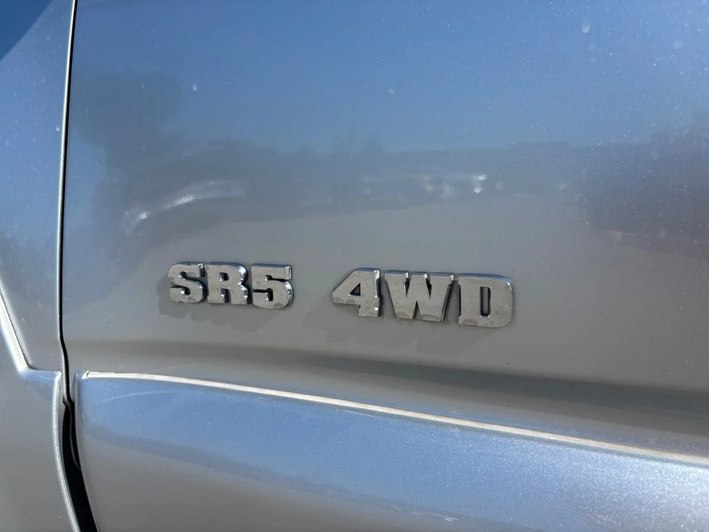 Used 2008 Silver Toyota SR5 image 54