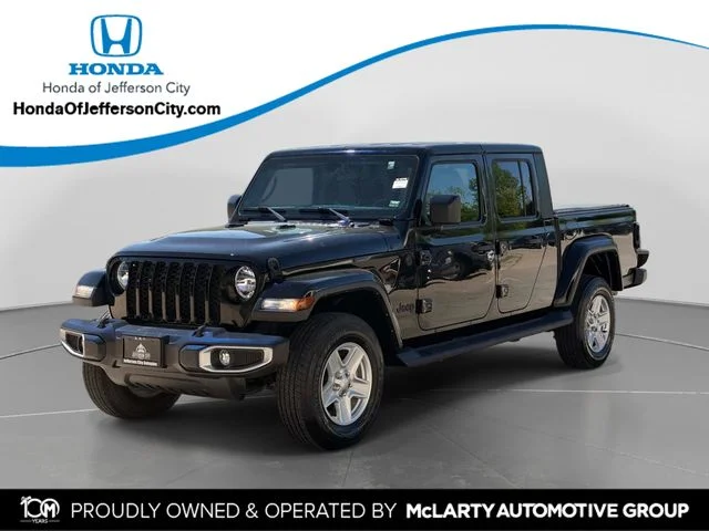 2022 Jeep Gladiator Sport S's photo