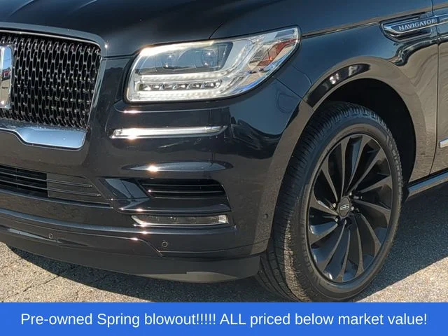 Used 2020 Black Lincoln Reserve image 17