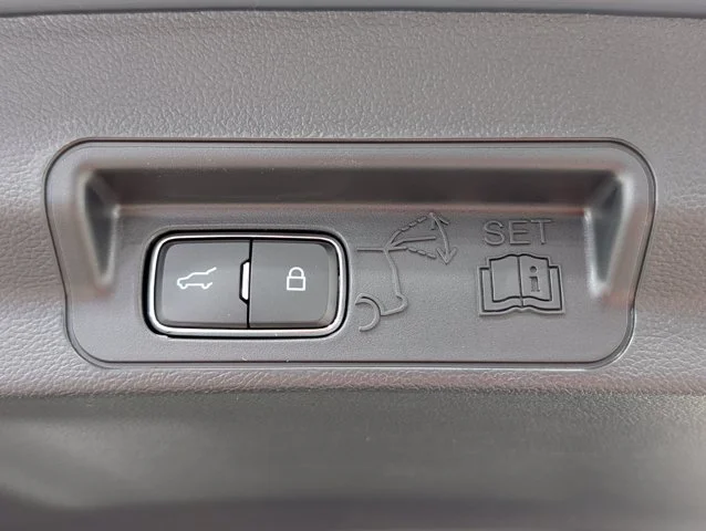 New 2026 Vapor Blue Metallic Ford Tremor® image 53