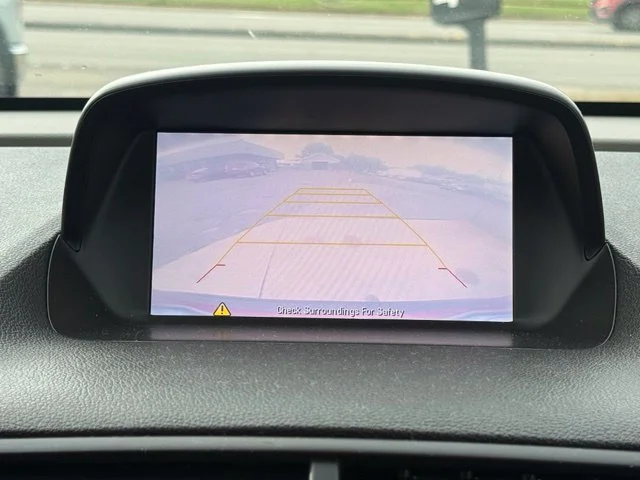 Used 2016 Red Buick Base image 17