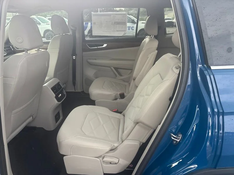 New 2026 Blue Volkswagen 2.0T SE w/Technology image 11