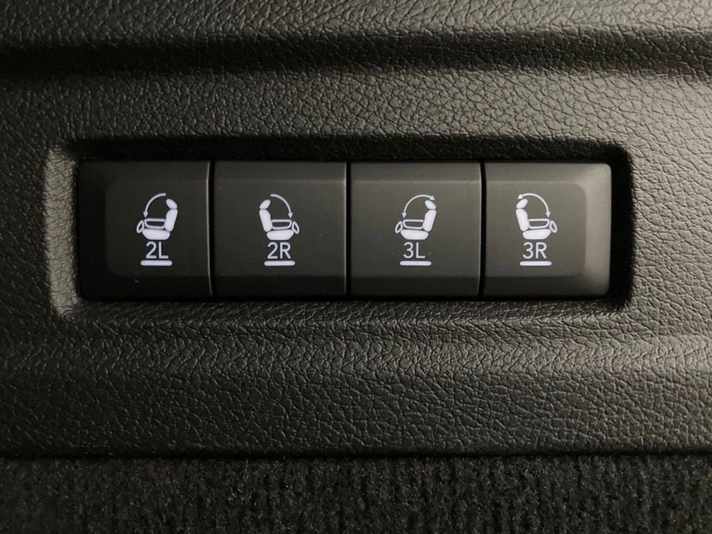 2025 Jeep Grand Cherokee L Overland - Photo 16