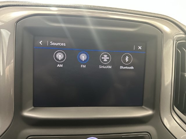 Used 2022 Silver Chevrolet Custom image 15