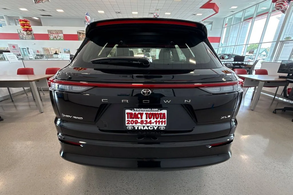 New 2026 Black Toyota  XLE image 7