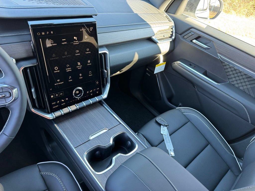 New 2026 Glacier White Tricoat GMC Denali image 30