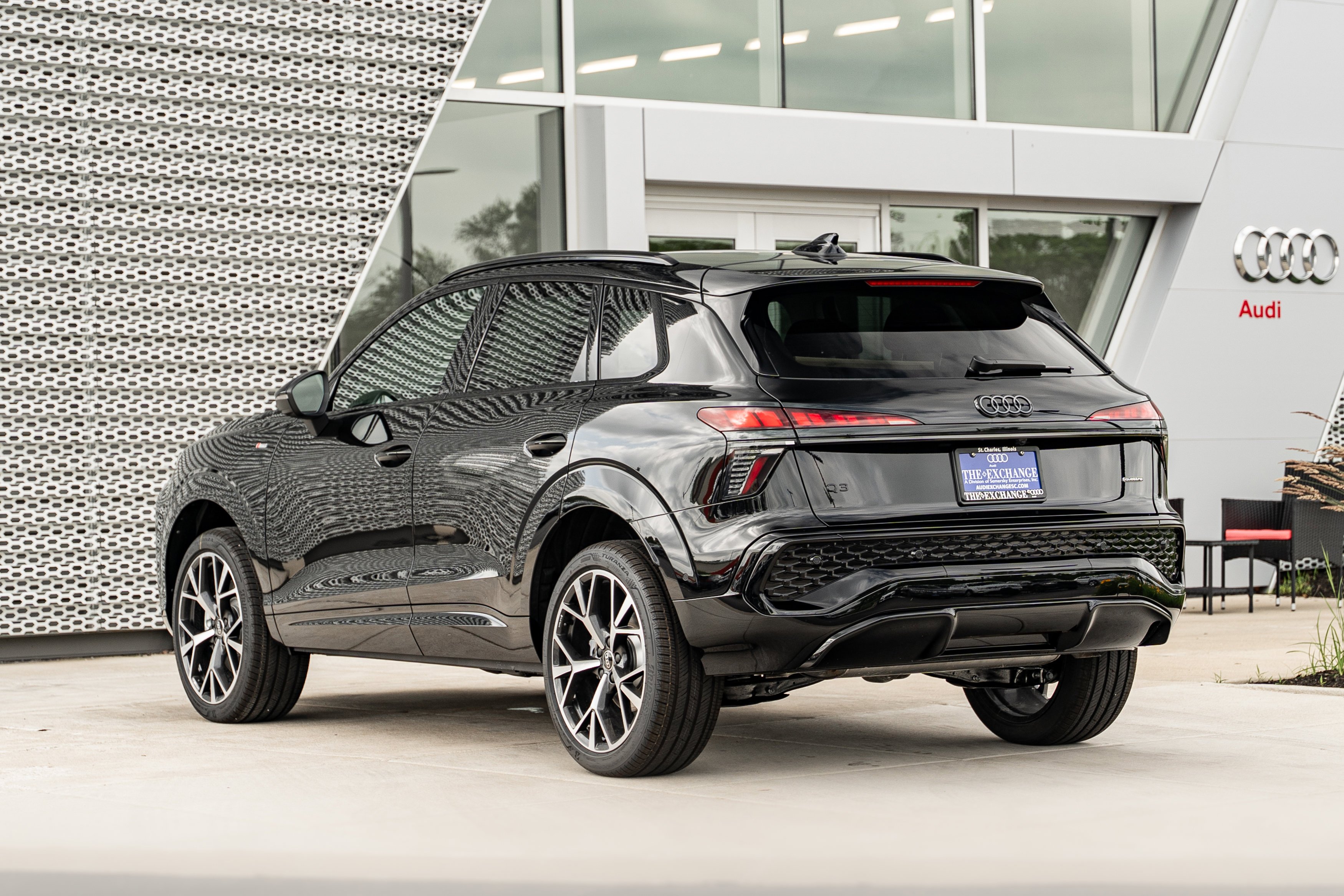 New 2026 Mythos Audi S line image 5