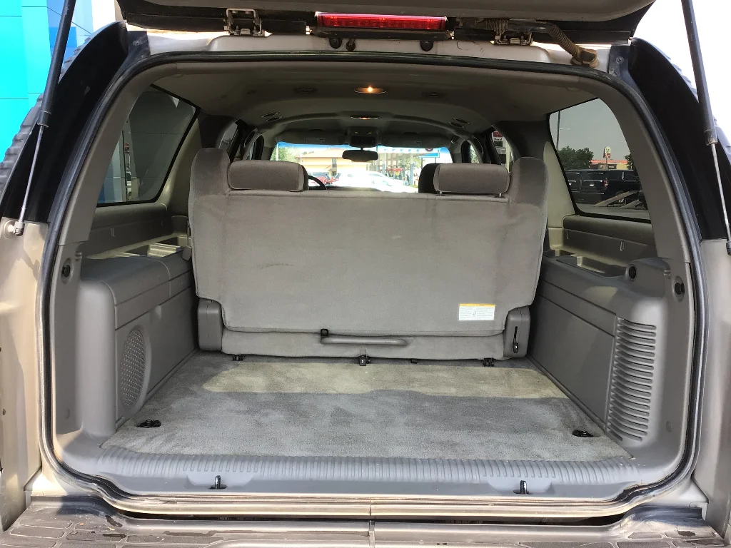 Used 2005 Silver Birch Metallic GMC SLE image 6