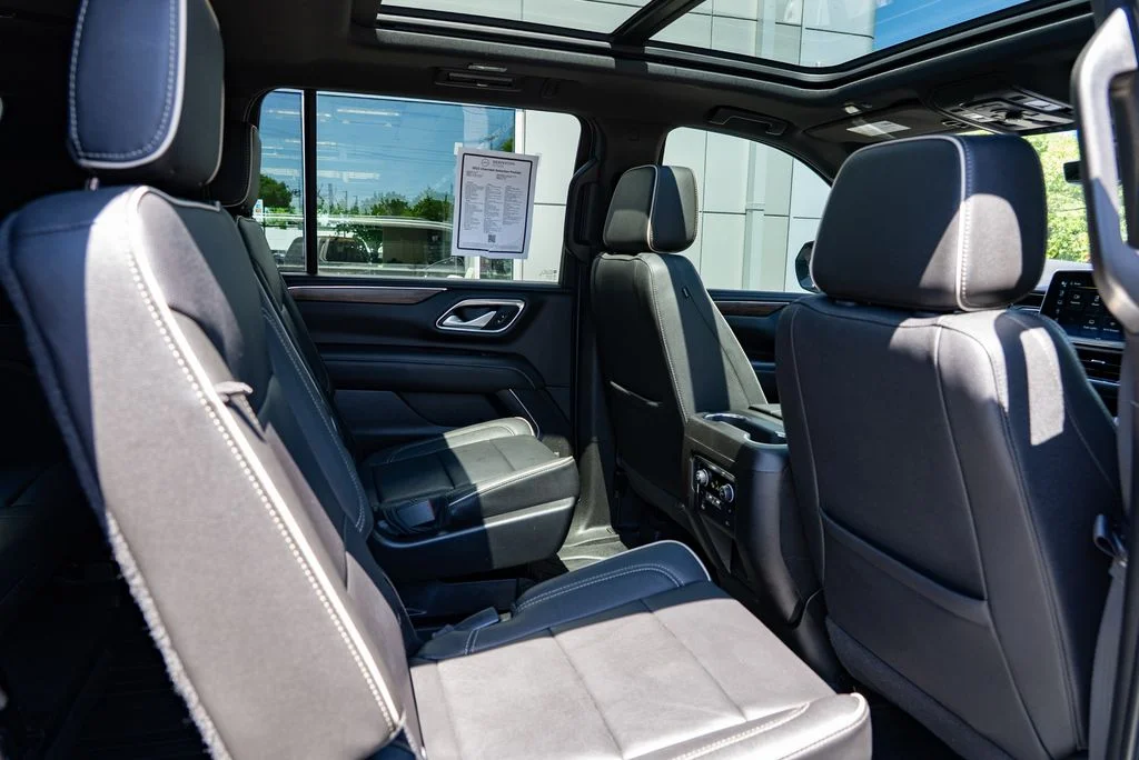 Used 2022 Beige Chevrolet Premier image 28
