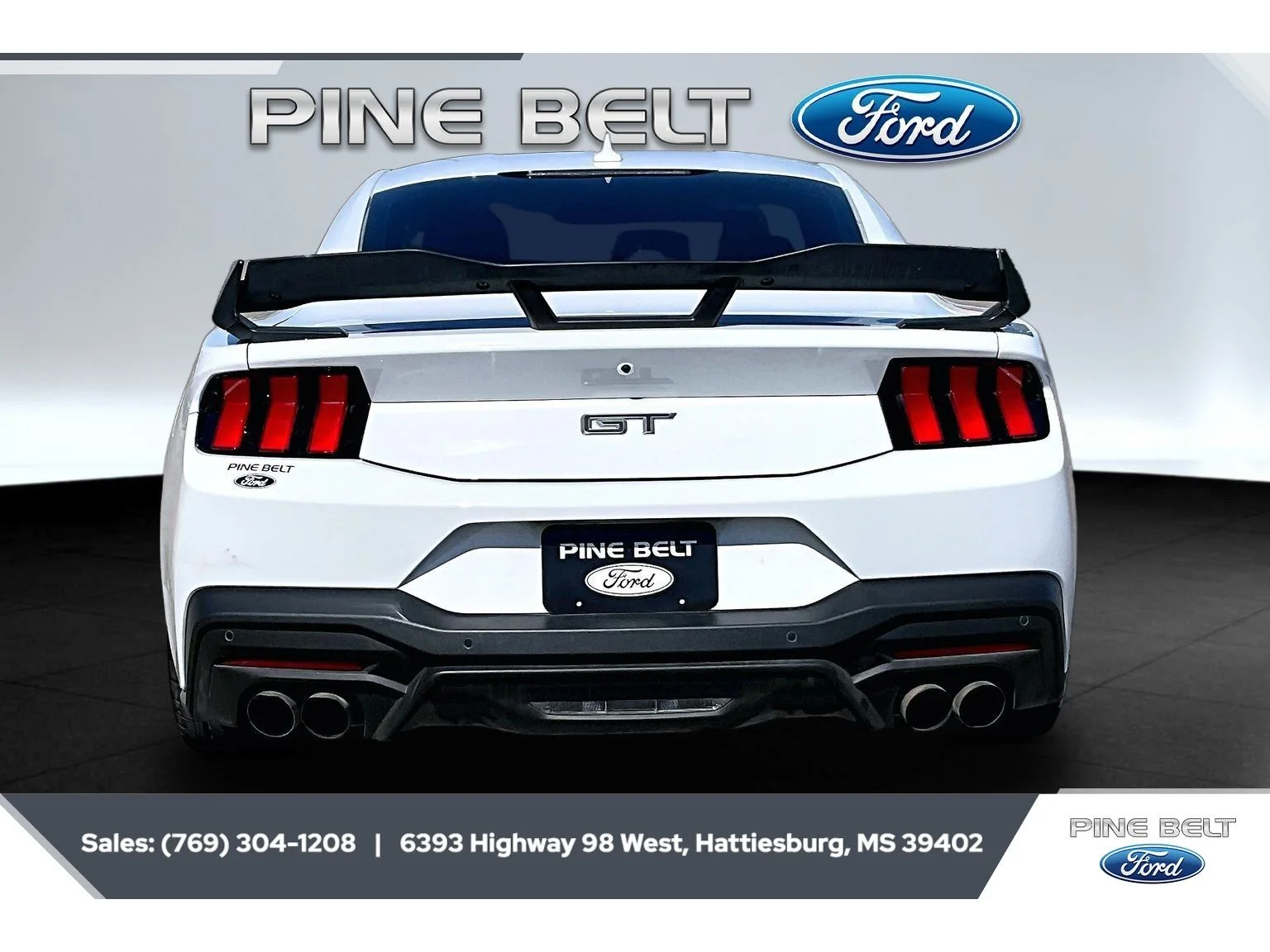 Used 2025 Oxford White Ford GT Premium image 4
