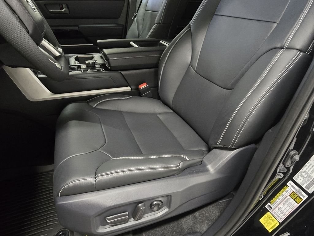 2026 Toyota Tundra Limited - Photo 24