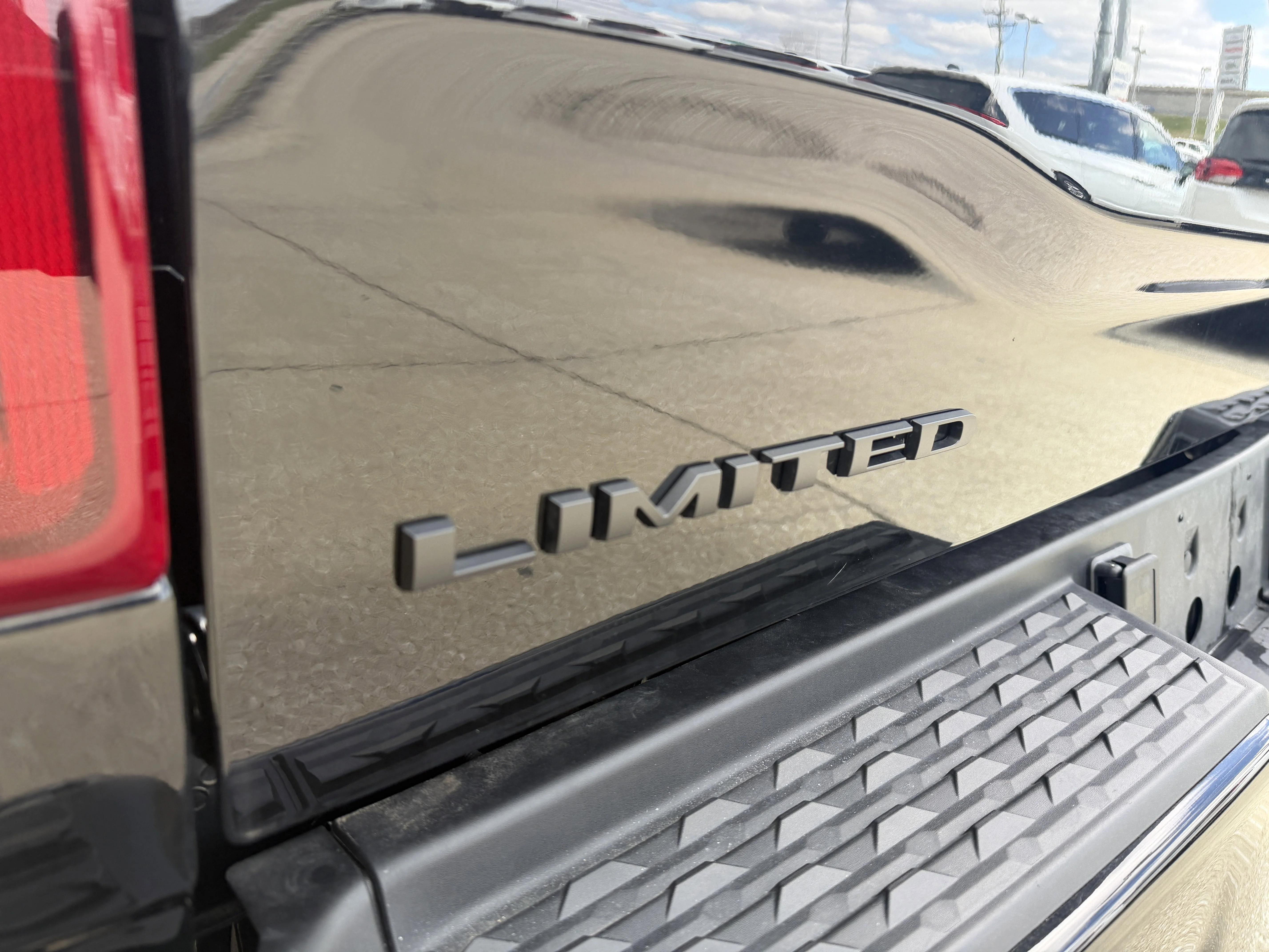 2026 RAM 2500 Limited - Photo 9