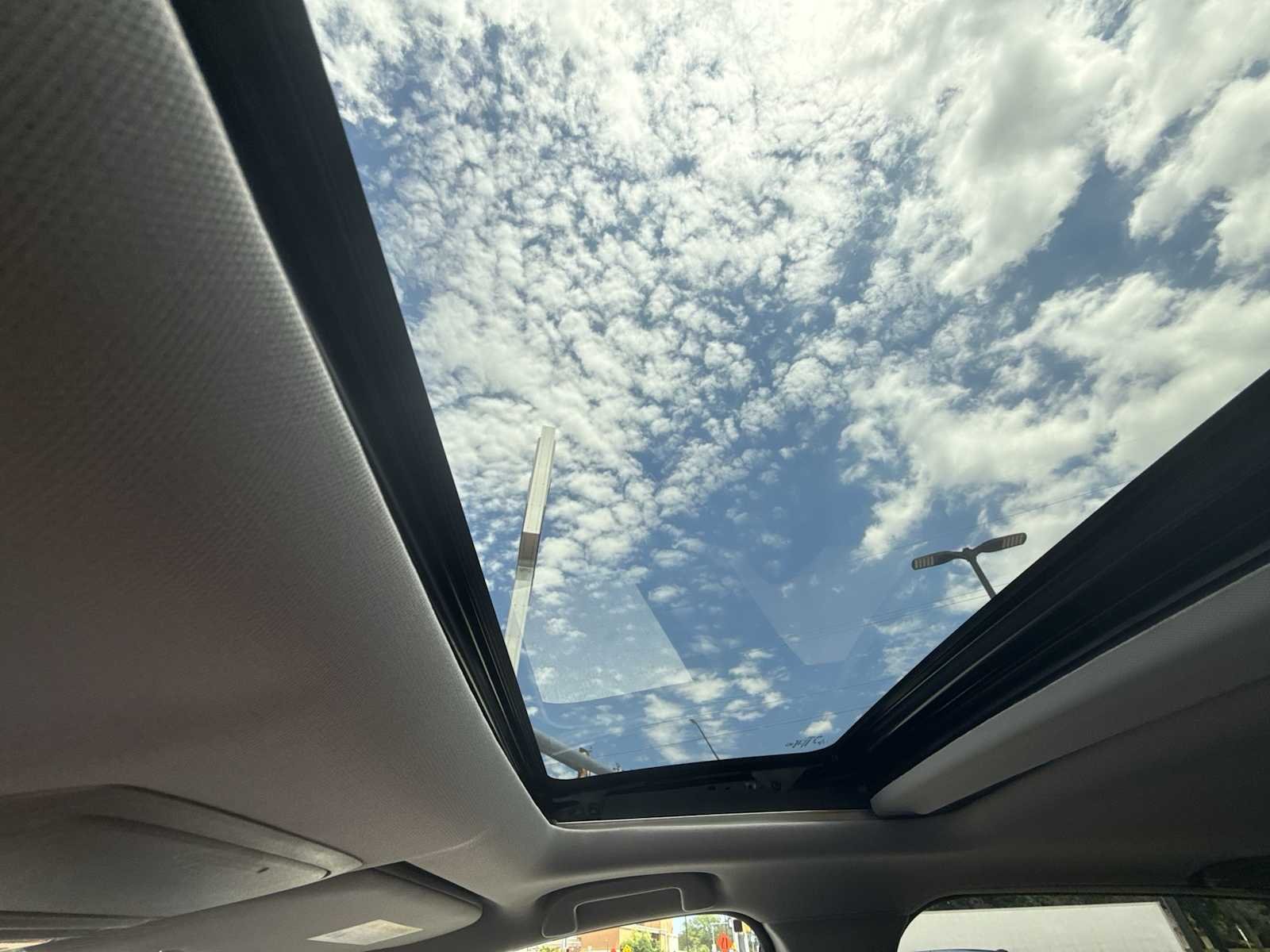2020 Honda CR-V Touring - Photo 19