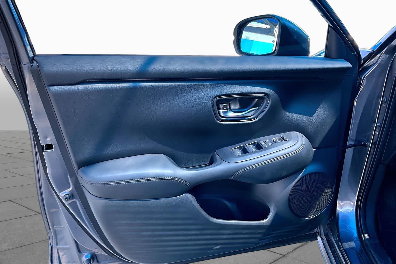 2026 Honda HR-V LX - Photo 22