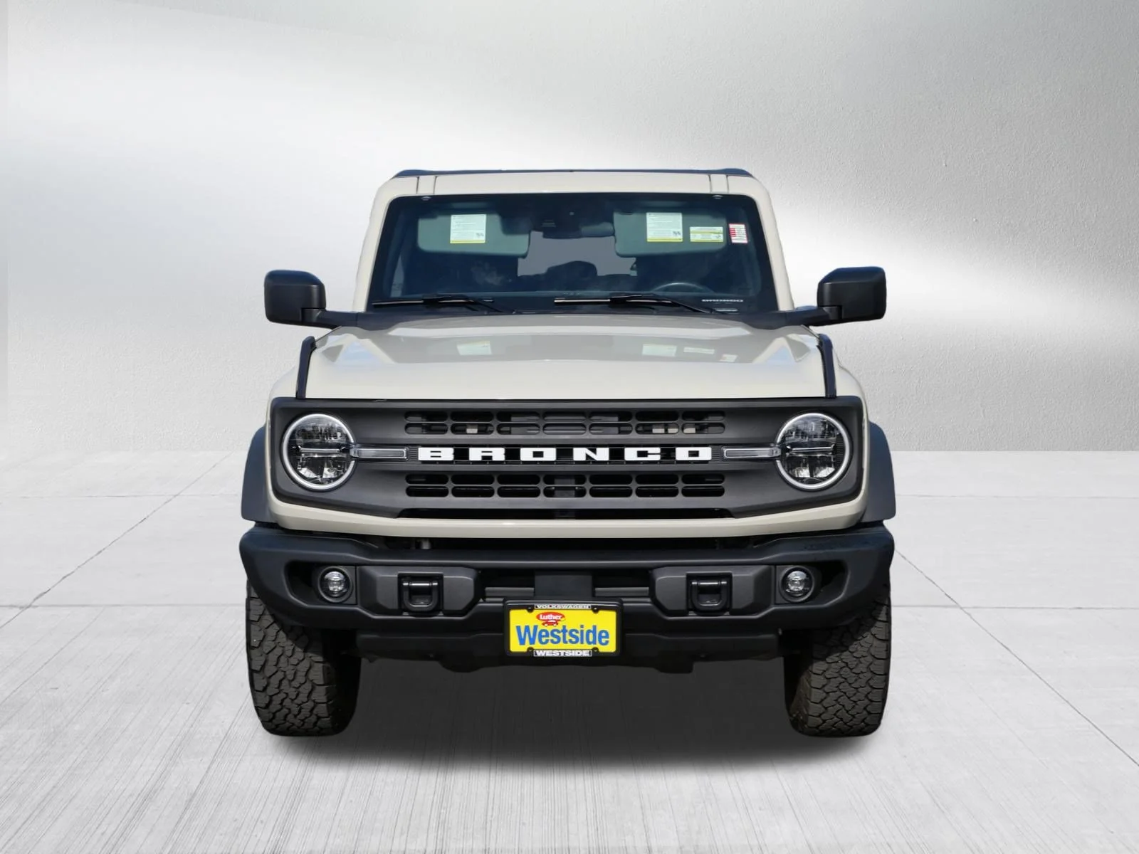 Used 2025 Desert Sand Ford Big Bend image 2