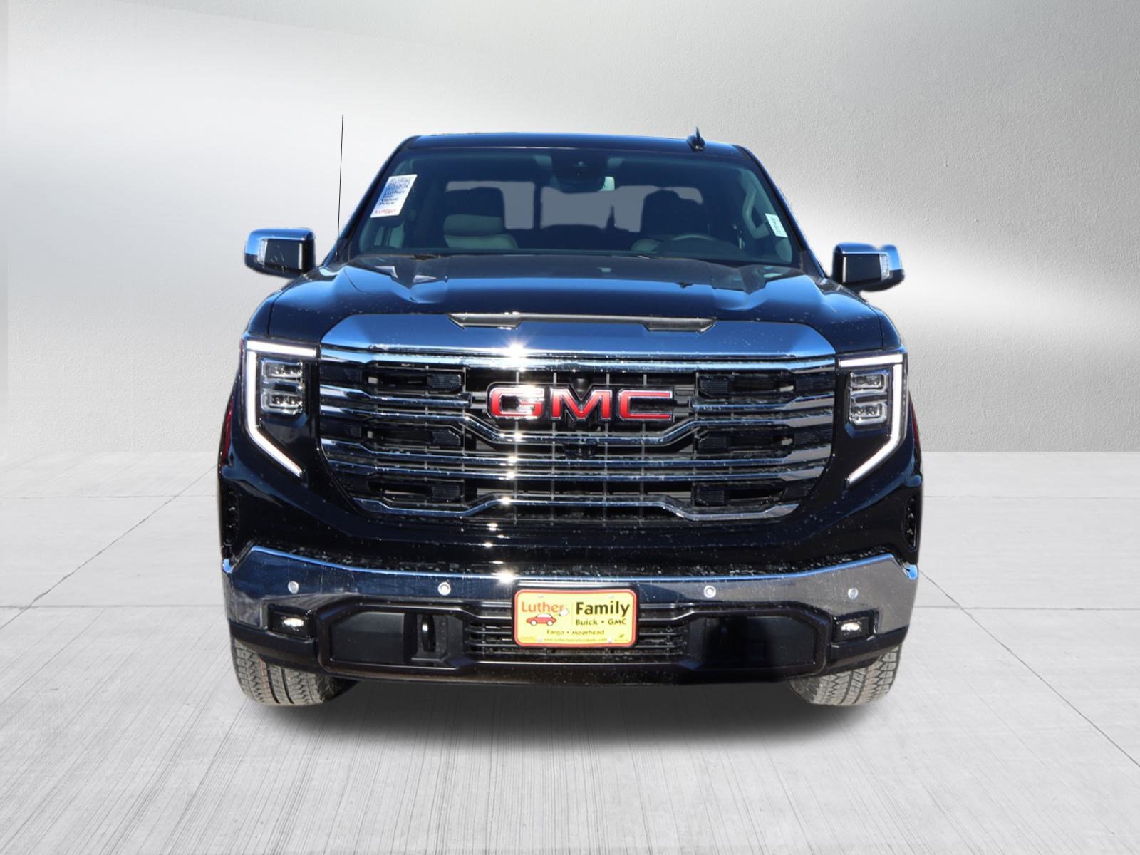 New 2026 Onyx Black GMC SLT image 2