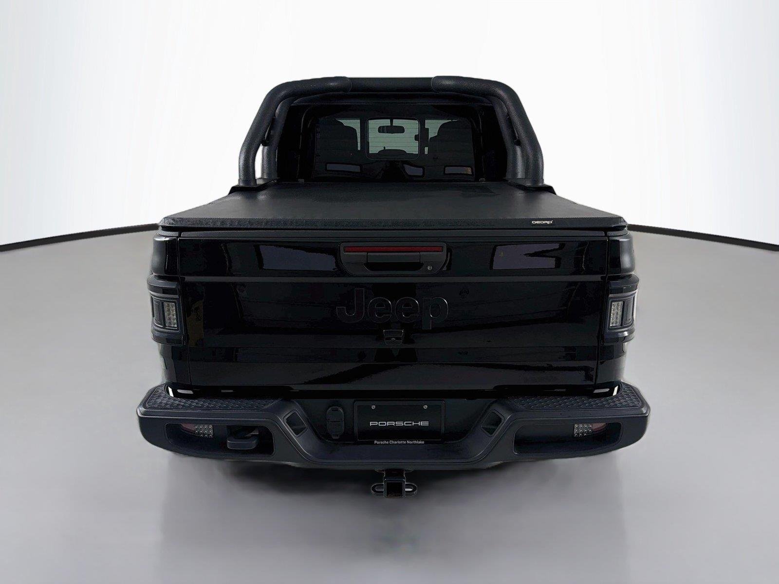 Used 2022 Black Clearcoat Jeep Sport S image 23