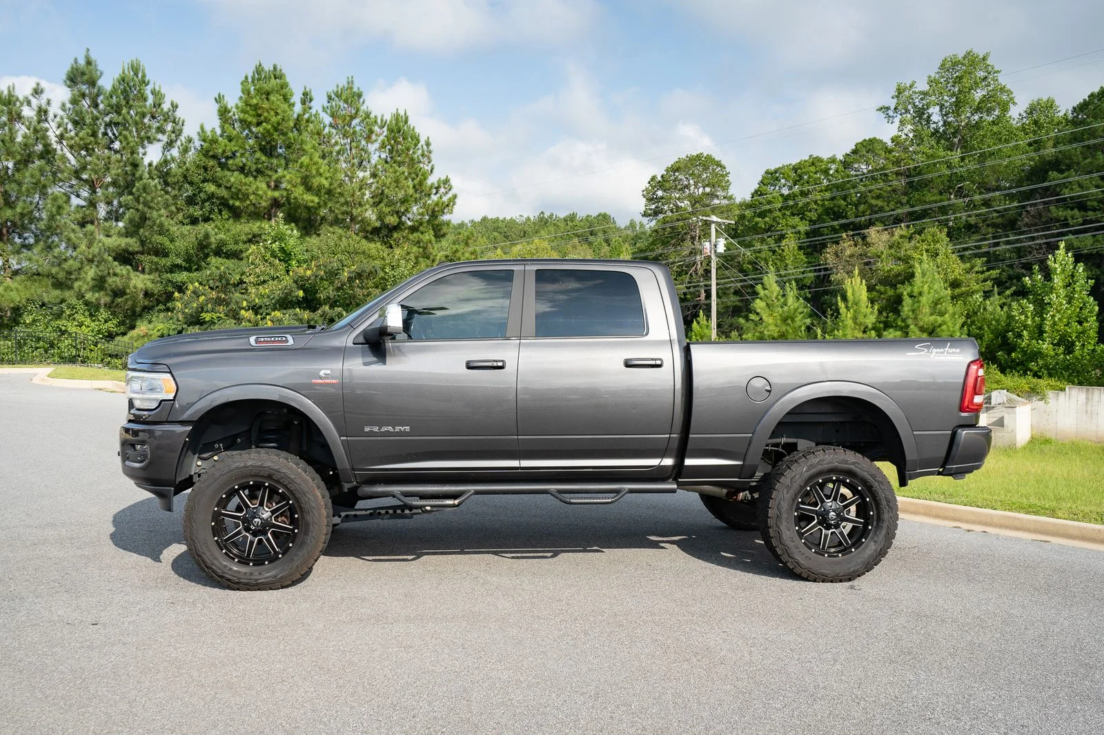 Used 2022 Gray Ram Laramie image 5