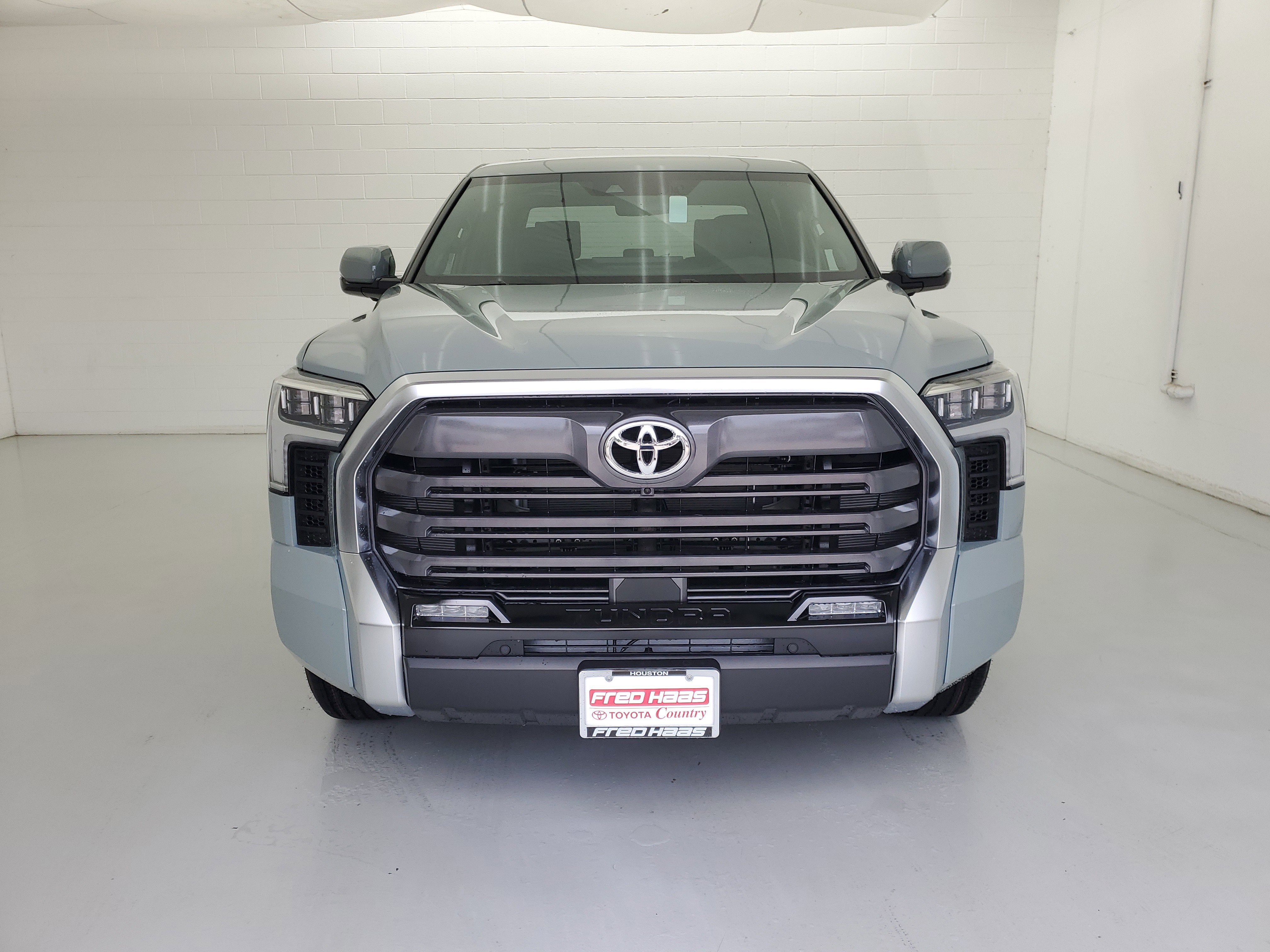 New 2026 Lunar Rock Toyota  Limited image 3