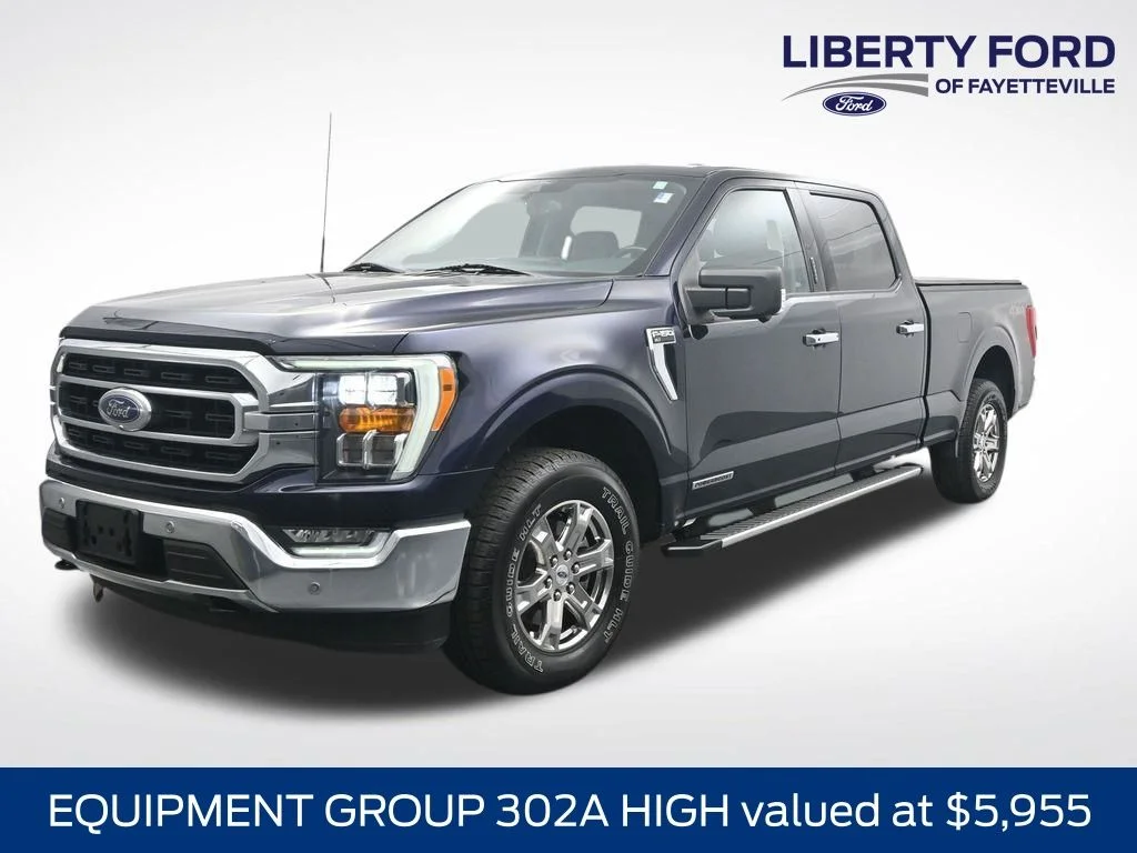 Certified Used 2022 Blue Metallic Ford XLT image 1