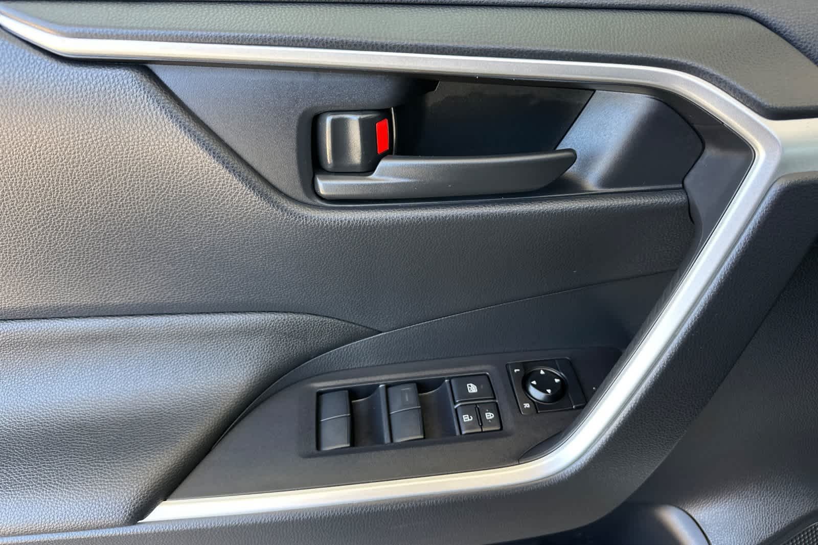 Certified Used 2025 Ice Cap Toyota LE image 11