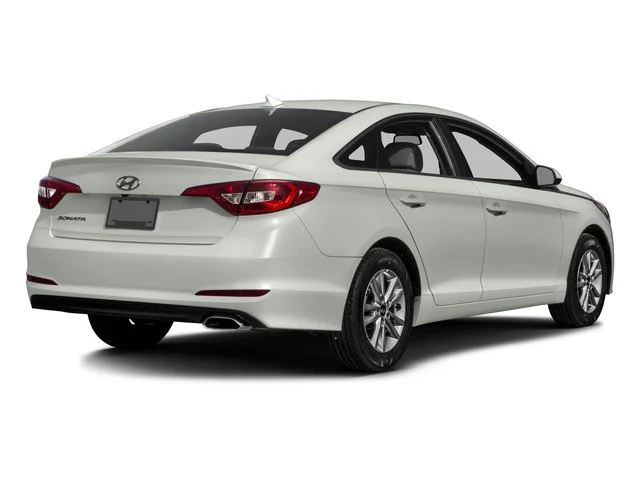 Used 2016 Venetian Red Hyundai 2.4L SE image 5